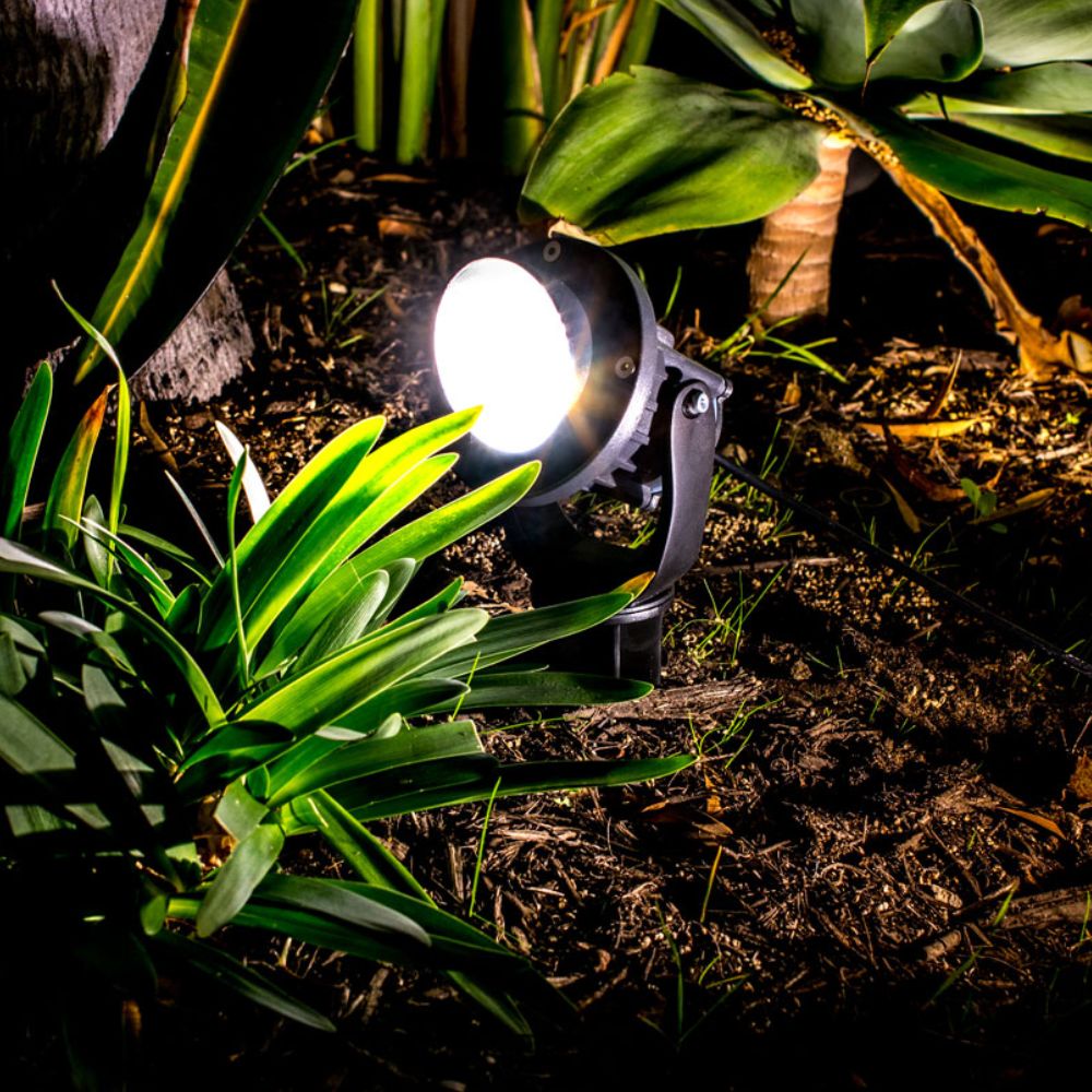 Holman 100mm Warm White LED Spot Light