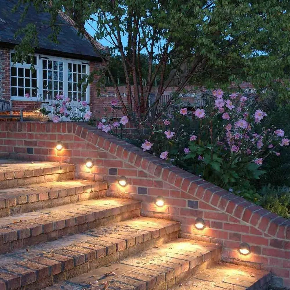 Pro Light Club Black Aluminium 3000k Step Light