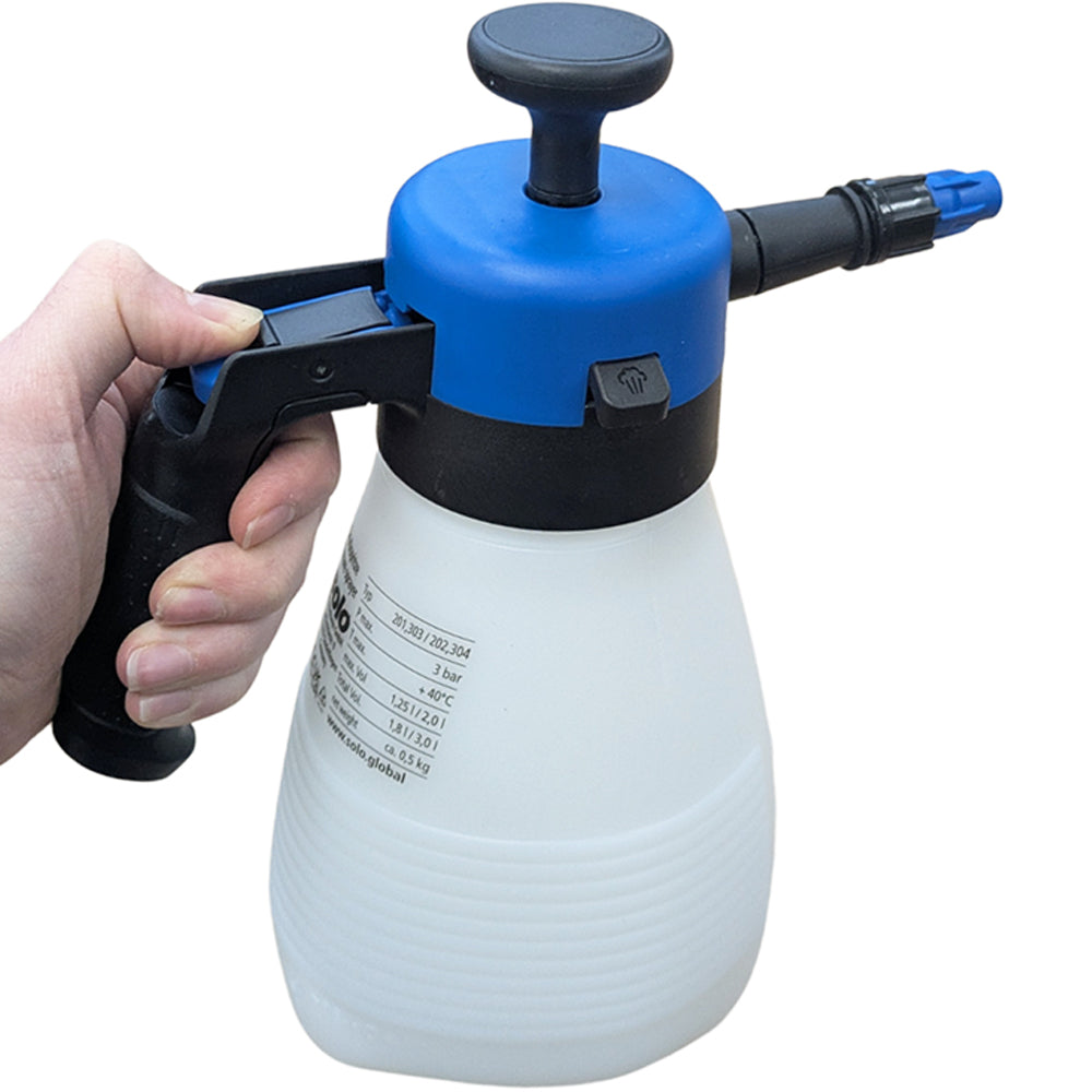 Solo Cleanline 1 Litre Alkaline Manual Pressure Sprayer