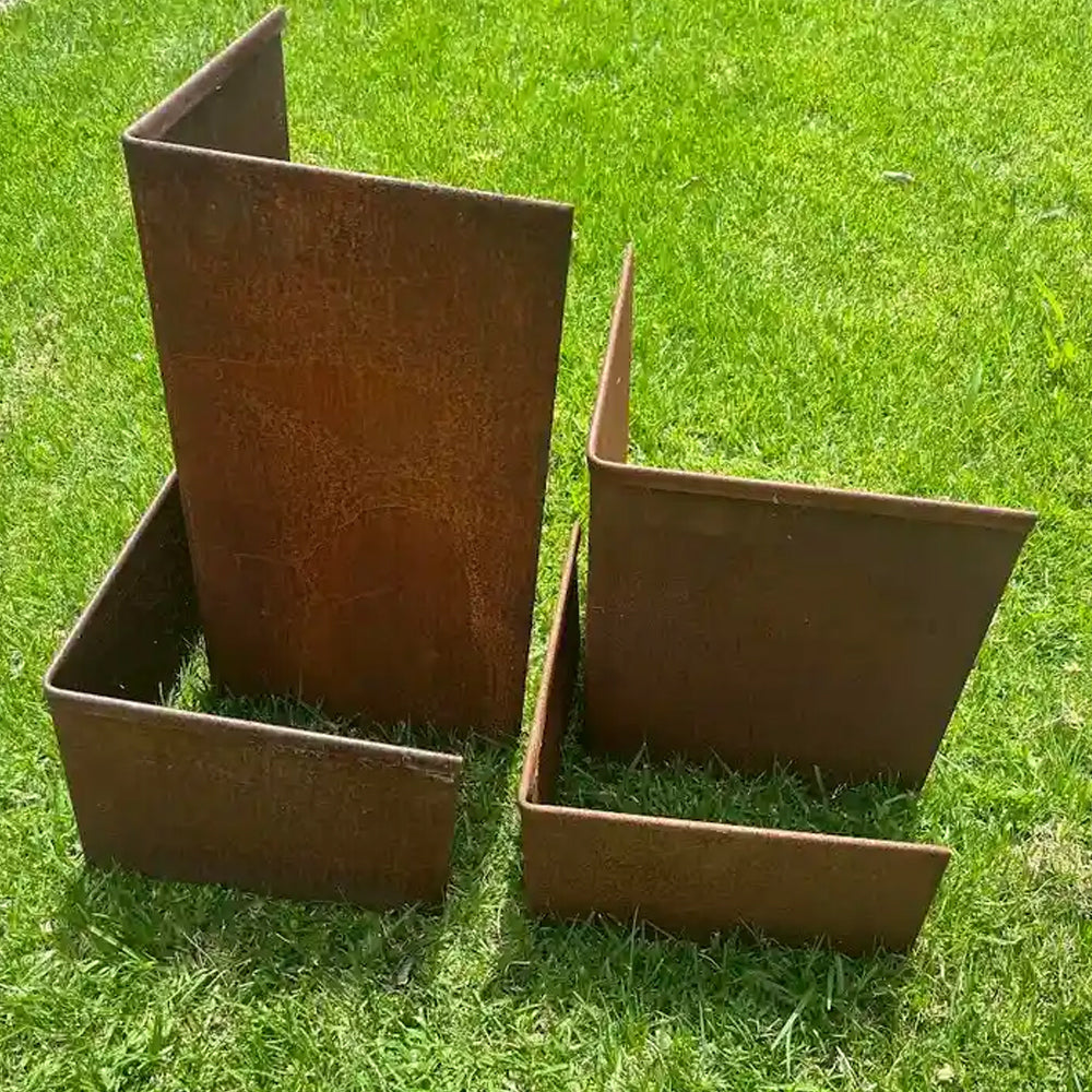 FormBoss Redcore Steel 90 Degree Cornerpiece